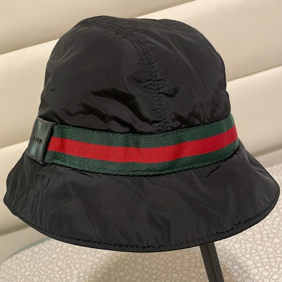 Gucci Nylon Black Hat with Sherry Line - Picture 3 of 8